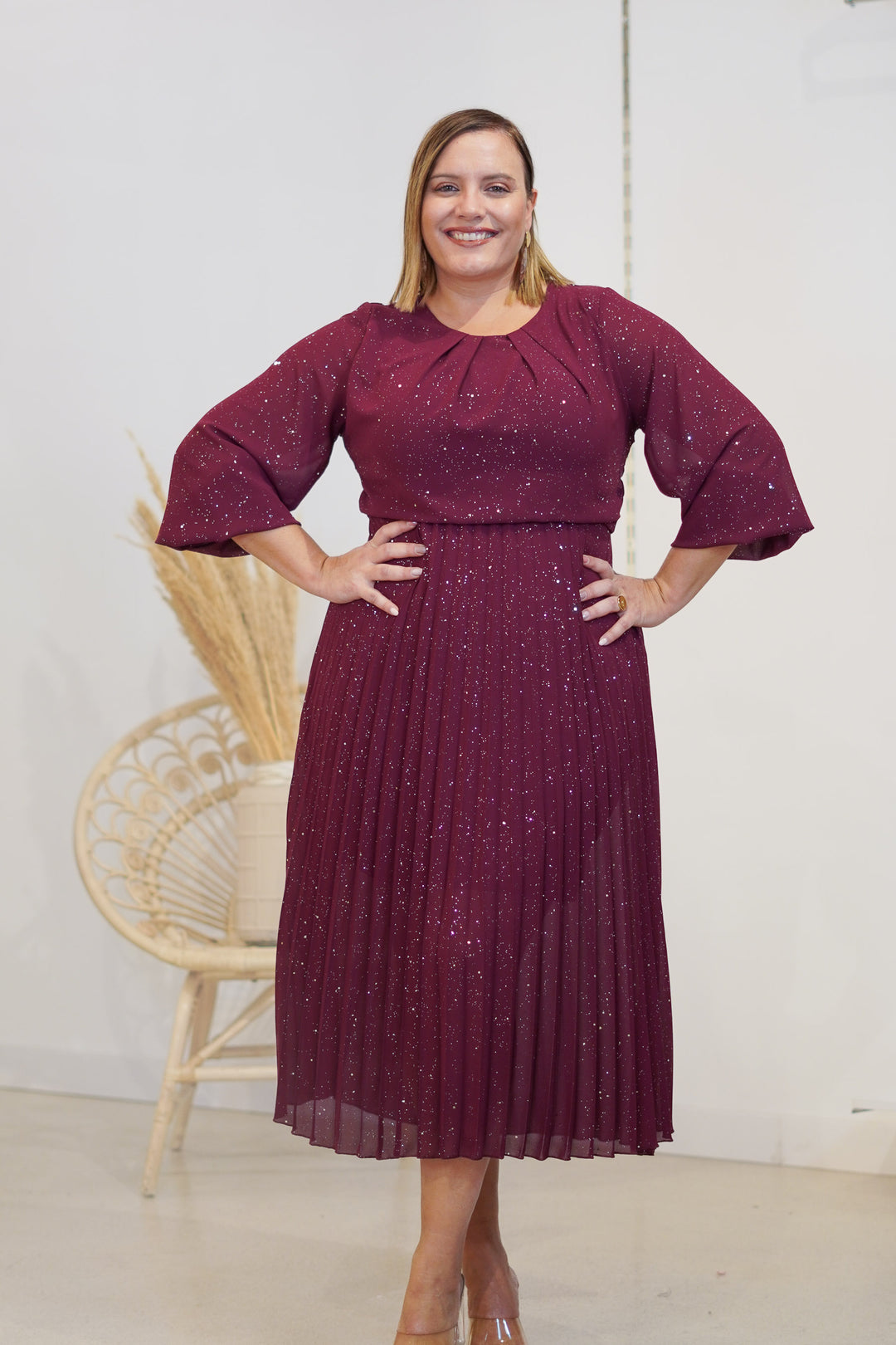 Vestido Plisado Granate