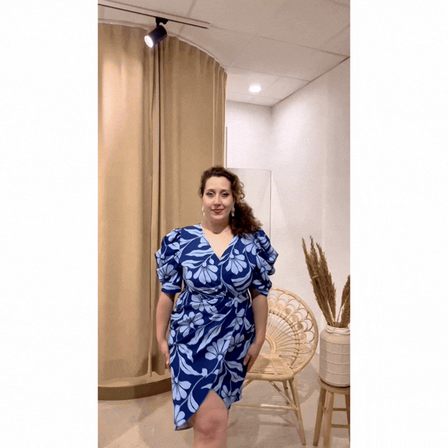 Vestido Capela Estampado Flores Azul